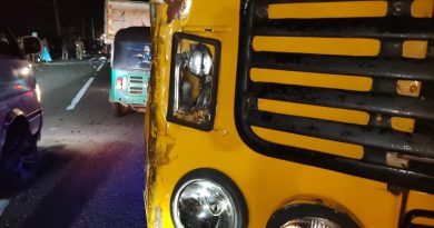 ஓமந்தையில் சற்றுமுன்னர் கோரவிபத்து! பெண் உட்பட இருவர் பலி! பலரது நிலை கவலைக்கிடம்