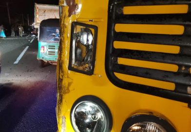 ஓமந்தையில் சற்றுமுன்னர் கோரவிபத்து! பெண் உட்பட இருவர் பலி! பலரது நிலை கவலைக்கிடம்